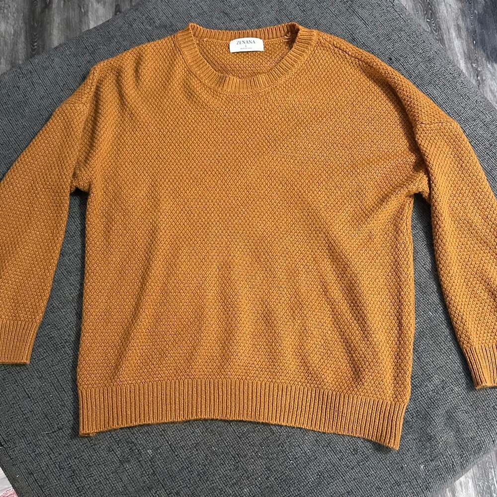 Zenana Outfitters orange sweater
